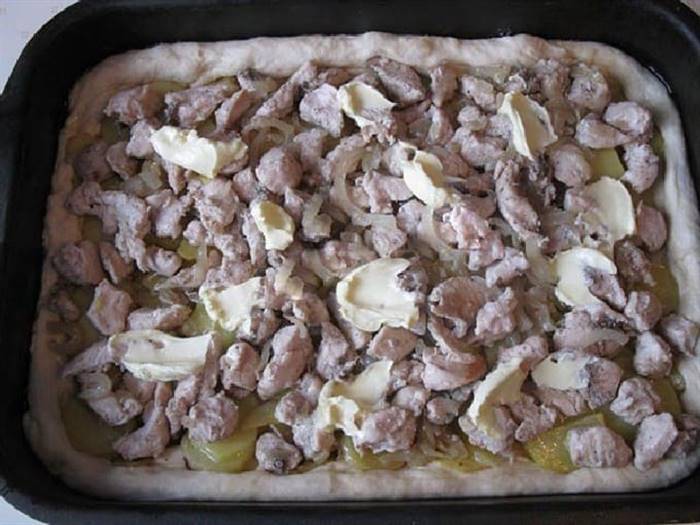 Курник із куркою та картоплею