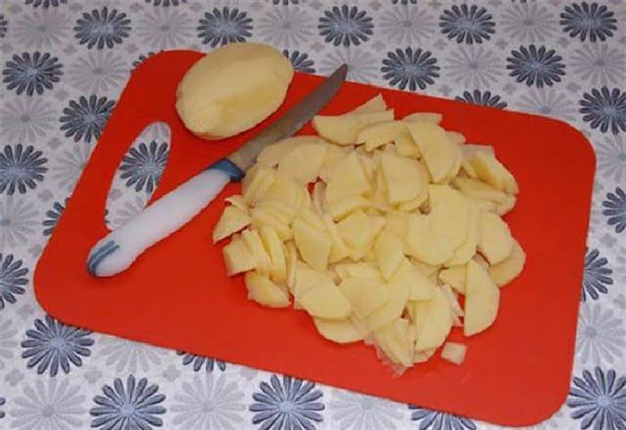 Курник із куркою та картоплею