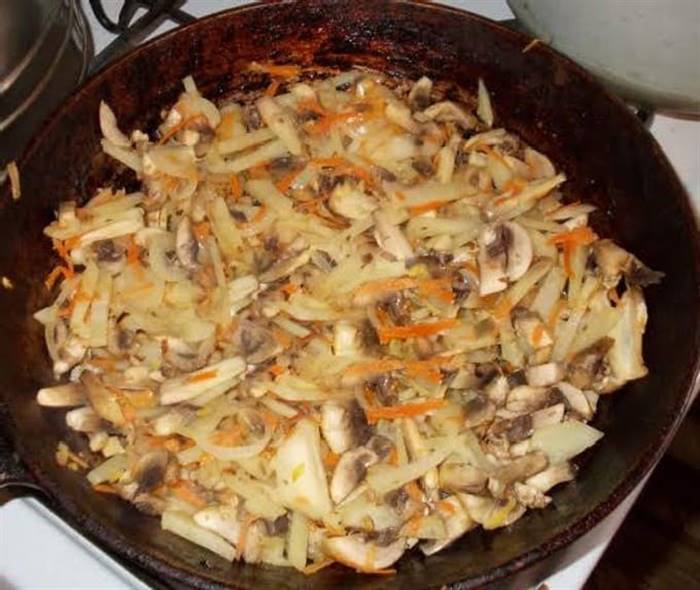 Курник із куркою та картоплею